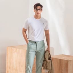 Thumbnail Áo thun nam trơn GẤU 194 cổ tròn tay ngắn vải coton co dãn, dày dặn - form regular fit - TRLG10 2