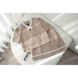 Thumbnail Set đồ áo tay bồng cách điệu cổ 2T49.2407K, chân váy A đè dây gấu 4S26.2407K thiết kế bởi JM Dress Design 4