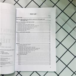 Thumbnail Sách - Ôn luyện trắc nghiệm thi tốt nghiệp trung học phổ thông môn Tiếng Anh 3