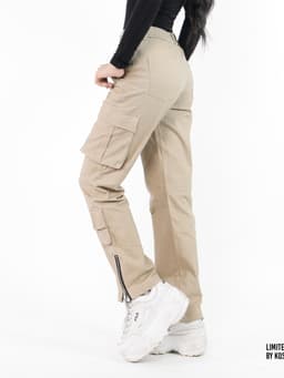 Thumbnail Quần cargo nữ túi hộp KQSTYLING kaki cotton co giãn nhẹ lưng thun phối nút phía trước-A13- VÀNG NGHỆ 2