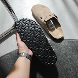Thumbnail Dép Nam Suede Clogs Mules Beige, Chất Liệu Quai Dép Da Lộn, Đế Dép Đế Chấu Thoải Mái, DE0014, SOMEHOW 4