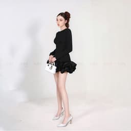 Thumbnail Đầm ôm body dài tay MINA thiết kế hở lưng chất Cotton Nhật phối Taffta màu đen - MN299 1