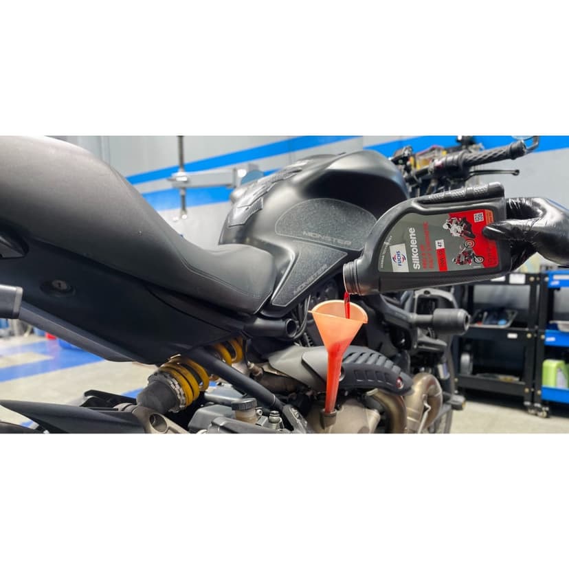 Ảnh Dầu Nhớt Xe Moto Fuchs Silkolene Pro 4 XP 10w50 1L 1