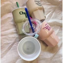 Thumbnail LY NHỰA CÓ NẮP 550ml kèm ống hút TANLAPTHANH 2