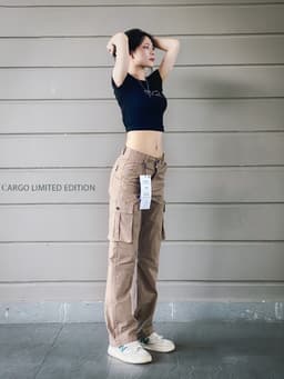 Thumbnail Quần Cargo Nữ Kaki Co Giãn Túi Hộp Ống Rộng KQSTYLING Đứng Form Thoải Mái Cao Cấp C1 1