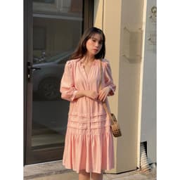 Thumbnail Đầm Suông Gấu Xếp Nếp Dài Tay Nhẹ Nhàng- De Leah - Thời Trang Thiết Kế 3