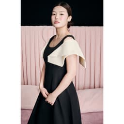 Thumbnail RẬP - Đầm Cổ Vuông Tay Khoét Vai Thân Ôm Eo - FRESH 06 3
