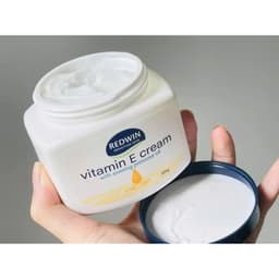 Thumbnail Kem Dưỡng Ẩm Sáng Da Vitamin E Redwin Cream Úc 300g 330g giúp da mềm mịn 4