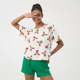 Thumbnail Bộ short thun thoáng mát, áo hình tuần lộc quần xanh lá, phong cách trẻ trung cho mùa Noel BST070W41 1