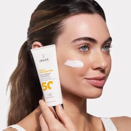 Thumbnail Kem chống nắng phổ rộng Image Skincare Prevention+ SPF50 (da hỗn hợp) 91g - ajaskinlab 2