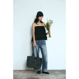 Thumbnail LIBÉ WORKSHOP - Túi tote vải denim thêu hoa hoạ tiết viền rách màu xám 3