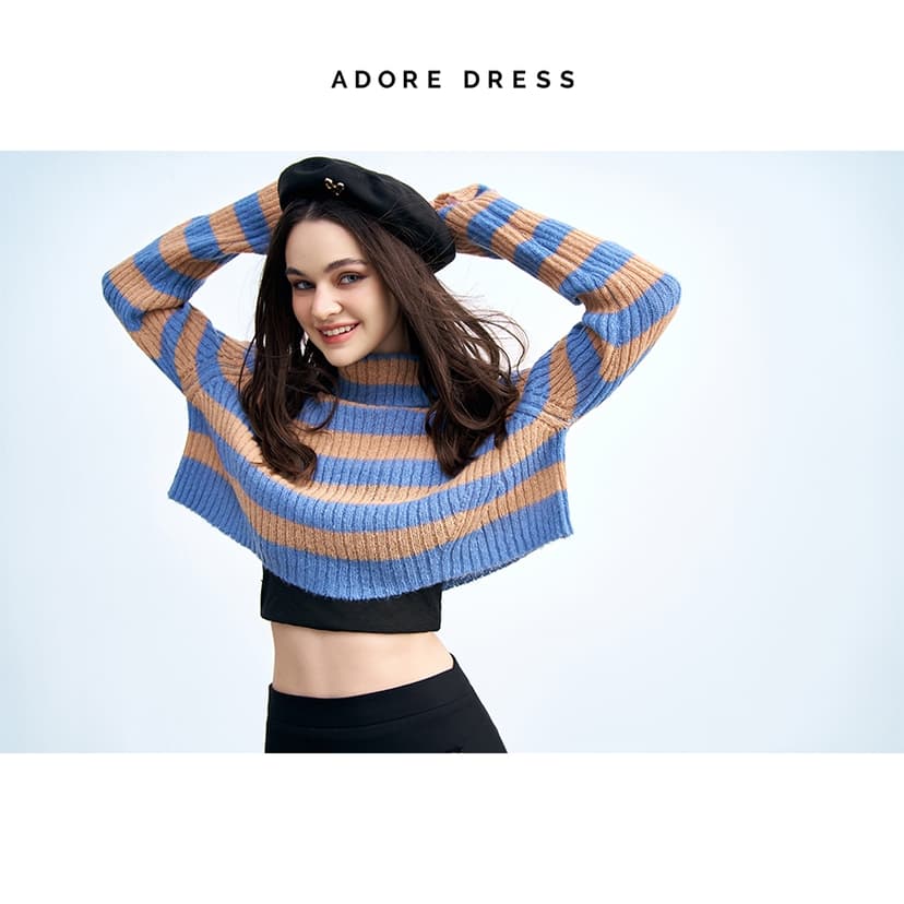 Ảnh 412KN1001 - Áo len thiết kế len dệt kẻ ngang xanh be/hồng crop  ADORE DRESS 2