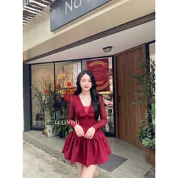 Thumbnail Váy Tiểu Thư Dáng Ngắn Hai Màu Đen Be Đỏ LECOONG V709  Đầm Đẹp Phối Ren Đính Nơ Sang Chảnh 2