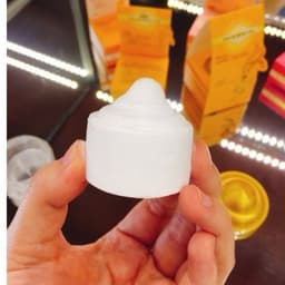 Thumbnail Combo dưỡng da, ngừa mụn và chống lão hoá Phấn Nụ Hoàng Cung 2