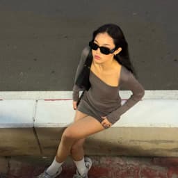 Thumbnail làminapparel - LONG SLEEVE SQUARE NECK MINI DRESS 2
