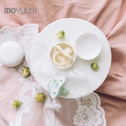 Thumbnail Núm ty giả MOYUUM chất liệu Silicone (bao gồm hộp đựng) size 0-5m/ 6m+ 2