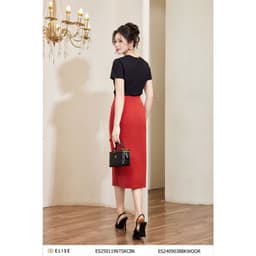 Thumbnail Áo thun đen in logo elise hình hoa thiết kế Elise ES2501196TSKCBK 1
